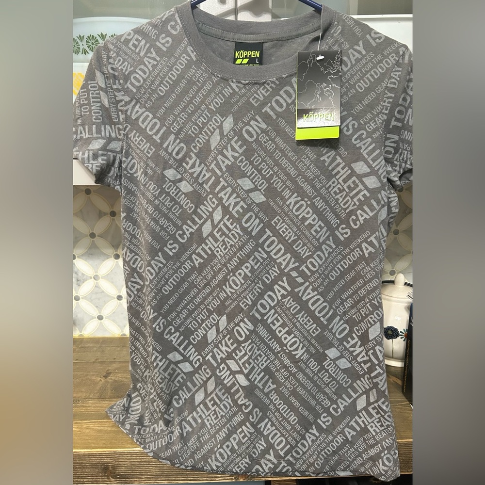 Koppen brand graphic tee
